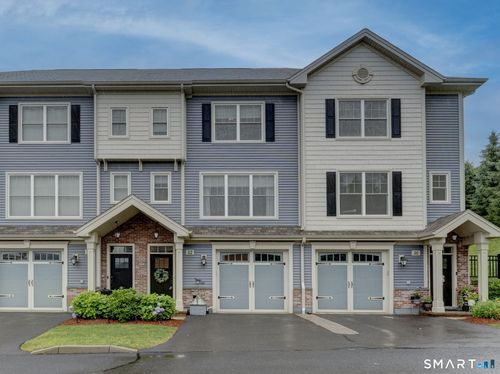 52-52 Harvest Ct, Newington, CT, 06111-4652 | Card Image