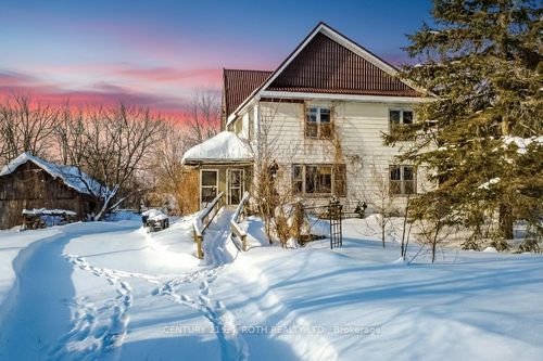 2448 Town Line, Coldwater, ON, L0K1E0 | Card Image