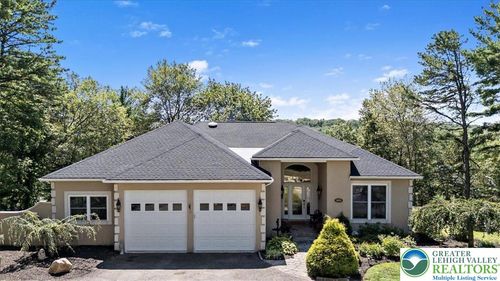 1035 Green St, Lehighton, PA, 18235-6173 | Card Image