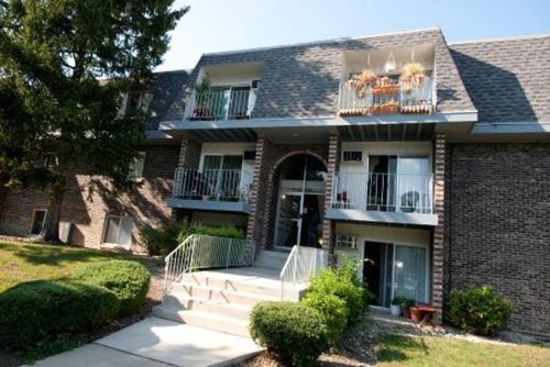 apt-304-928 Jonathon Ct, Prospect Heights, IL, 60070-2342 | Card Image