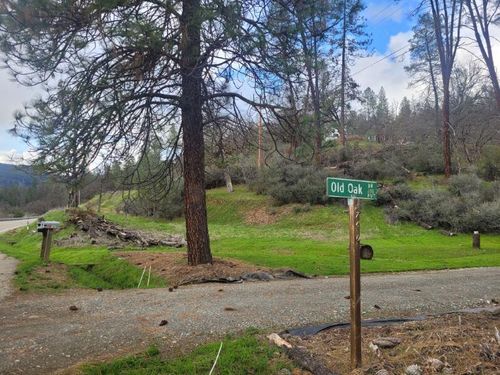 7541 Rush Creek Rd, Lewiston, CA, 96052-9622 | Card Image
