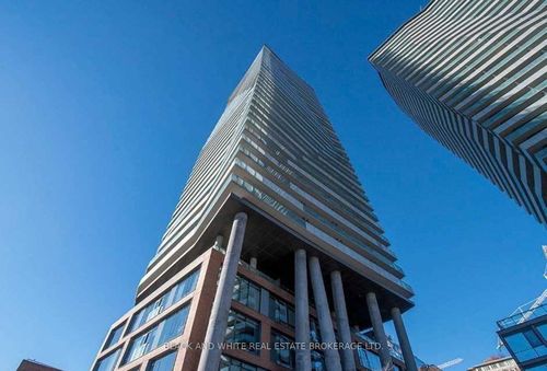 604-70 Distillery Lane, Toronto, ON, M5A0E3 | Card Image