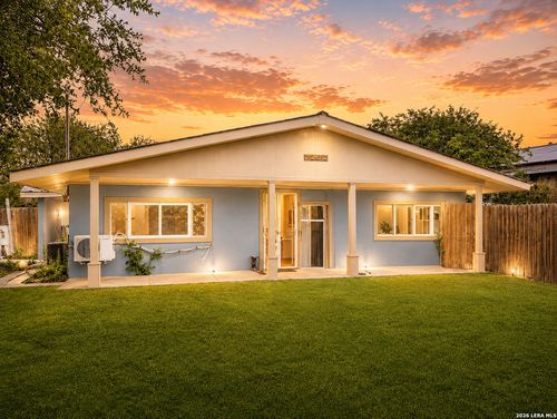 3233 Yucca Loop, Eagle Pass, TX, 78852-6013 | Card Image