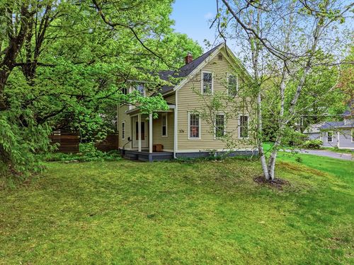 106 Chestnut St, Northampton, MA, 01062-1407 | Card Image