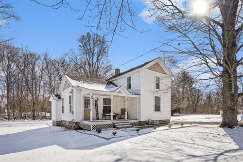 234 N Eastern Ave, Allegan, MI, 49010-9044 | Card Image