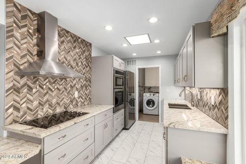 13318 W Stonebrook Dr, Sun City West, AZ, 85375-4912 | Card Image