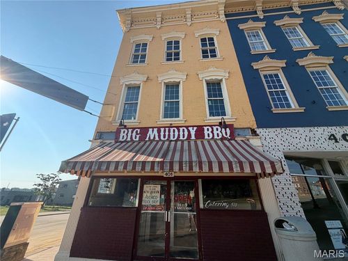 401 Broadway, Hannibal, MO, 63401 | Card Image