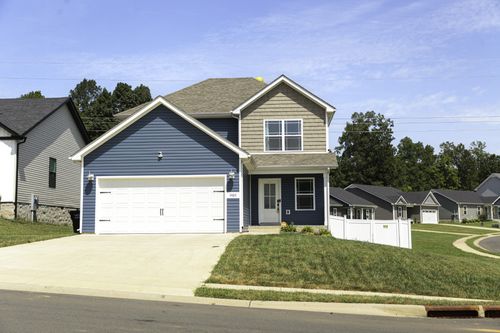 1405 Isaiah Dr, Clarksville, TN, 37042-1352 | Card Image