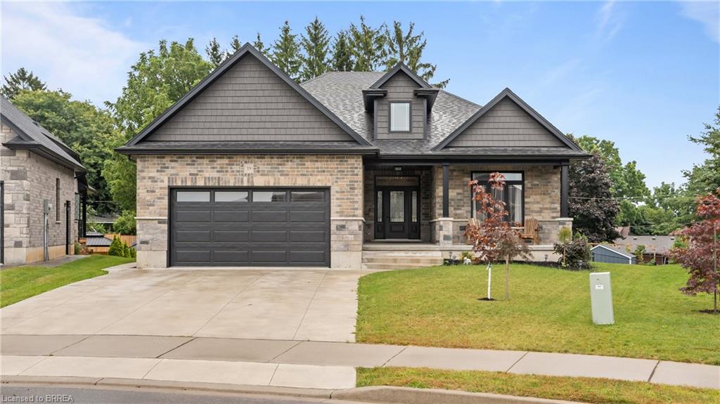 39 Gibbons St, For Sale in Waterford eXp Realty