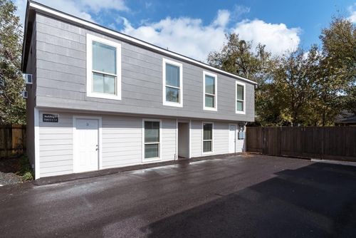 3-5327 Bell Street, Houston, TX, 77023 | Card Image