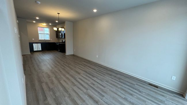 29977 Center St, Condo with 2 bedrooms, 3 bathrooms and null parking in New Hudson MI | Image 8