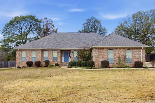 3609 Dearborn Cir, Bryant, AR, 72022-7044 | Card Image