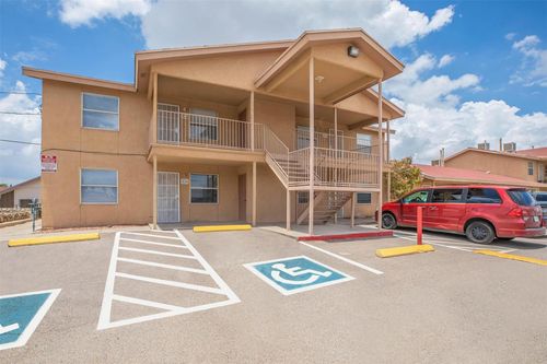 627 Fonseca Dr, El Paso, TX, 79905-5401 | Card Image