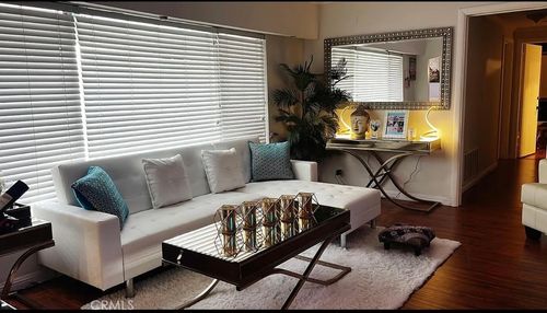 c3-1600 S Pomona Ave, Fullerton, CA, 92832 | Card Image