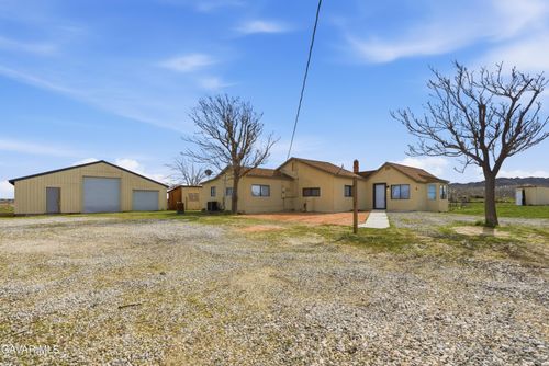 41016 E 150th Street, Lancaster, CA, 93535 | Card Image