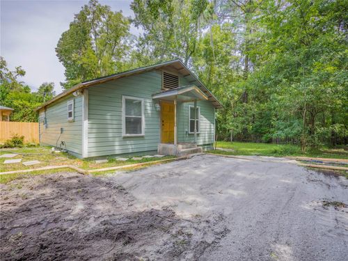 223 Se 9th St, GAINESVILLE, FL, 32601-6985 | Card Image
