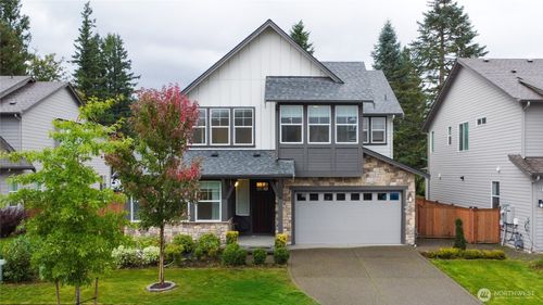 1744 Canyon Ave Se, North Bend, WA, 98045-5062 | Card Image
