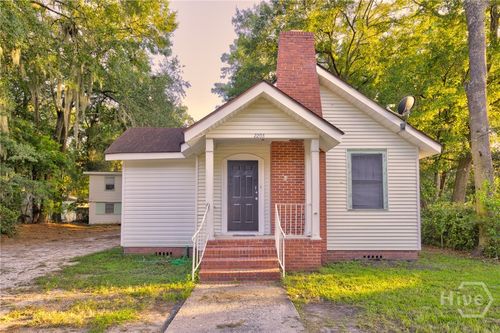 2203 Delesseps Ave, savannah, GA, 31404-5125 | Card Image