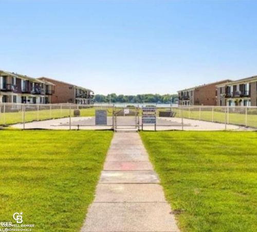 1900 River Rd D6 Road, Marysville, MI, 48040 | Card Image