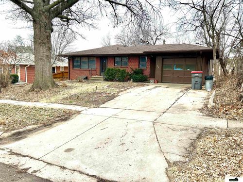 6641 Cleveland Avenue, Lincoln, NE, 68507 | Card Image