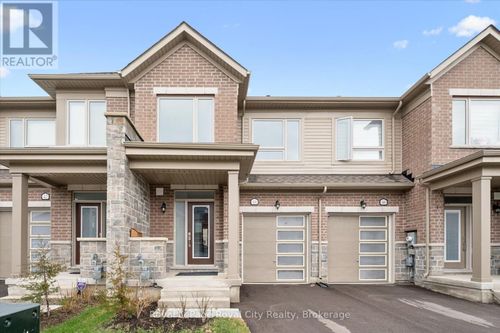 44 Edminston Drive, Centre Wellington (Fergus), ON, N1M0J1 | Card Image