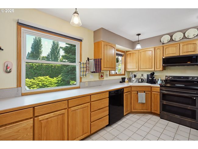 620 Sherman Dr, House other with 3 bedrooms, 2 bathrooms and 2 parking in The Dalles OR | Image 13