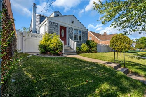 2144 Tyler St, Union, NJ, 07083-5270 | Card Image