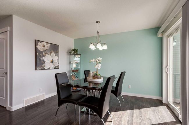 251 Kingsbridge Rd Se, Home with 2 bedrooms, 3 bathrooms and 2 parking in Airdrie AB | Image 12