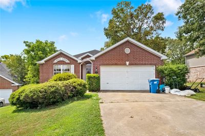 8 Hillcrest Lane, House other with 4 bedrooms, 3 bathrooms and null parking in Bentonville AR | Image 1