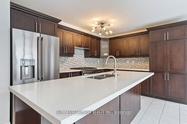255 Monaghan Cres, House other with 4 bedrooms, 3 bathrooms and 2 parking in Milton ON | Image 22
