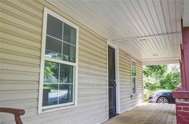 1215 E Russell Ave, House other with 3 bedrooms, 1 bathrooms and null parking in High Point NC | Image 4
