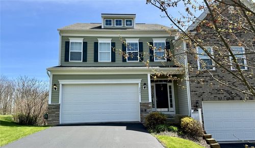 2401 Canoe Dr, Washington, PA, 15301-5150 | Card Image