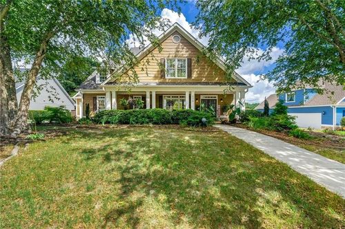 530 Bay Grove Rd, Loganville, GA, 30052-6622 | Card Image