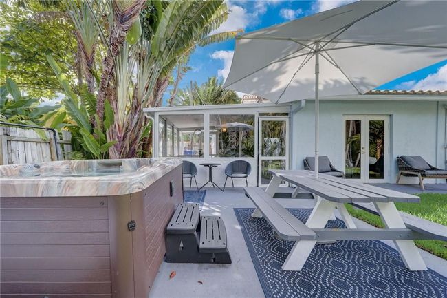50 Ne 30th Ct, Home with 0 bedrooms, 0 bathrooms and 8 parking in Wilton Manors FL | Image 7