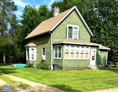 401 5th Ave, Litchville, ND, 58461-7142 | Card Image