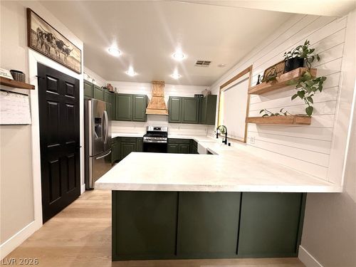 5782 Field Breeze St, Las Vegas, NV, 89148-4567 | Card Image