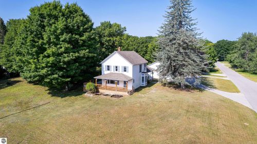 693 Crystal Ave, Frankfort, MI, 49635-9255 | Card Image