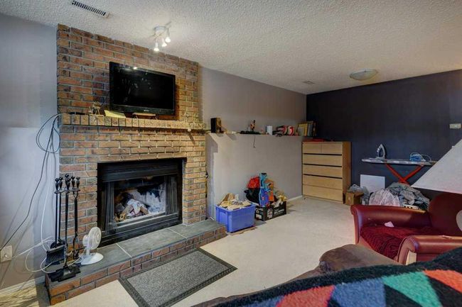 127 Millcrest Way Sw, Home with 4 bedrooms, 2 bathrooms and 2 parking in Calgary AB | Image 19