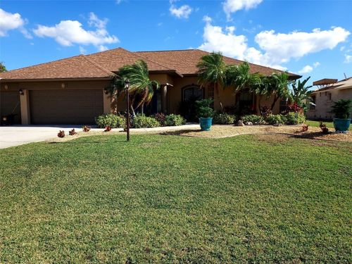 19 Medalist Way, ROTONDA WEST, FL, 33947-2173 | Card Image