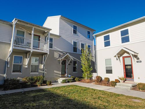 5297 W Bowstring Way, South Jordan, UT, 84009-6215 | Card Image