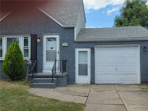 170 Nokomis Pkwy, Cheektowaga, NY, 14225-4227 | Card Image