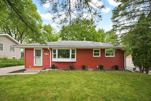 6918 34th Ave N, Crystal, MN, 55427-2112 | Card Image