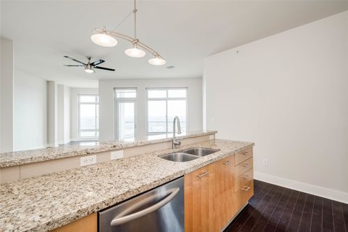 apt-2208-603 Davis St, Austin, TX, 78701-4261 | Card Image