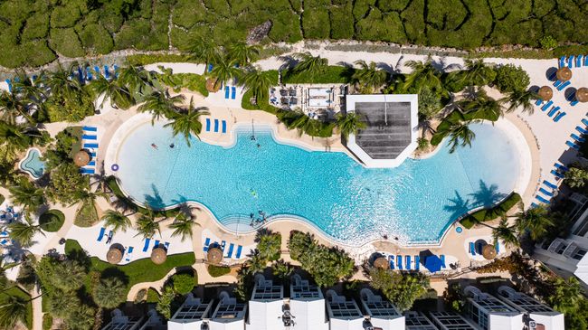 Resort style pool | Image 32