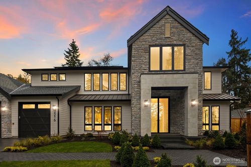 4216 83rd Ave Se, Mercer Island, WA, 98040-4016 | Card Image