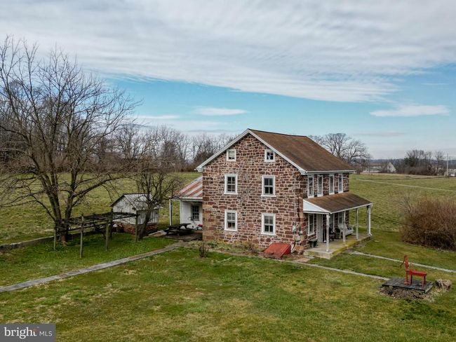 2101 Kramer Mill Rd, House other with 3 bedrooms, 2 bathrooms and null parking in STEVENS PA | Image 6