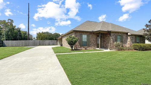 16009 Weston Court Drive, Prairieville, LA, 70769 | Card Image