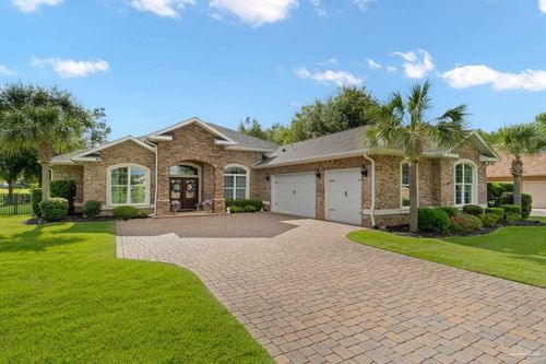 2795 Masters Blvd, Navarre, FL, 32566-8801 | Card Image
