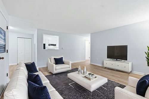 apt-110-440 North Ave, Haverhill, MA, 01830-1532 | Card Image