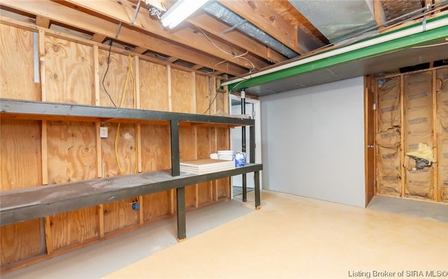 715 Valley View Trce, Home with 4 bedrooms, 3 bathrooms and null parking in New Albany IN | Image 59